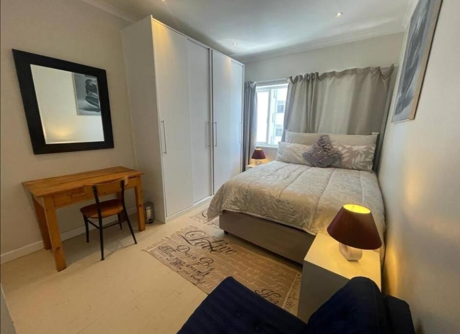 2 Bedroomed Beachfront Apartment