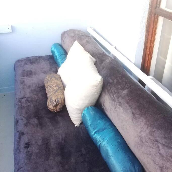 Apartment 2 Bedroomed Beachfront Cape Town