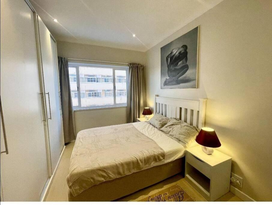 2 Bedroomed Beachfront Apartment *